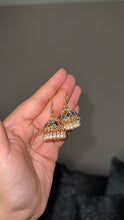 Load image into Gallery viewer, Gold Kundan Jhumki