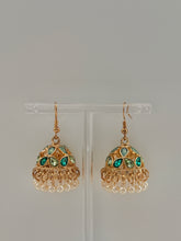 Load image into Gallery viewer, Gold Kundan Jhumki