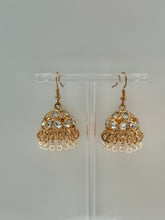 Load image into Gallery viewer, Gold Kundan Jhumki